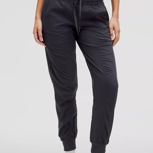Lululemon Dance Studio Jogger Black Size 10 - Picture 9 of 9